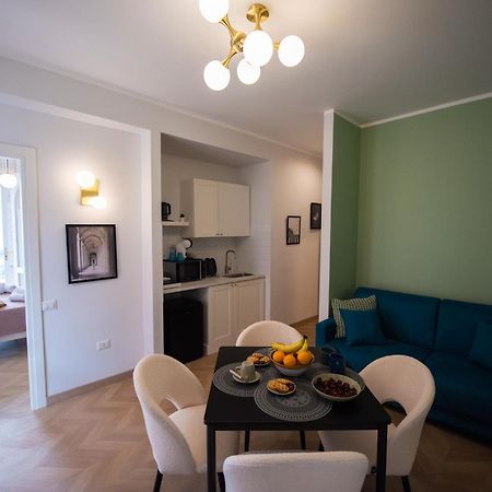 Villa Clara Suites ตาออร์มินา ภายนอก รูปภาพ