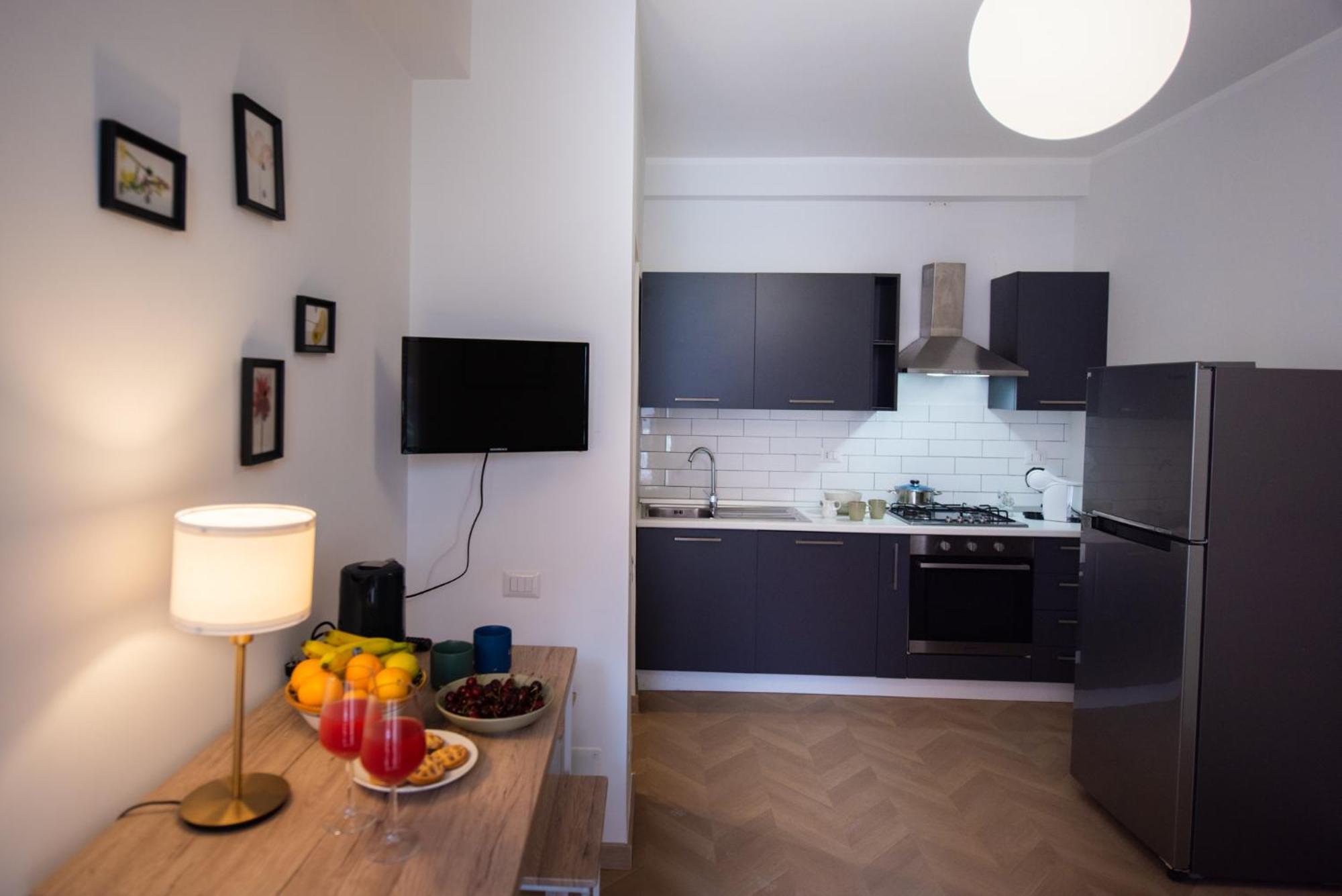 Villa Clara Suites ตาออร์มินา ภายนอก รูปภาพ